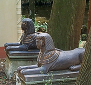 Tempietto egiziano, parco Stibbert