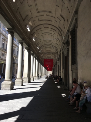 colonnato degli Uffizi